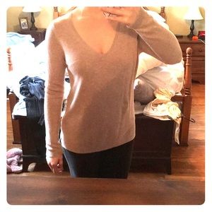 OLD NAVY Tan Sweater M